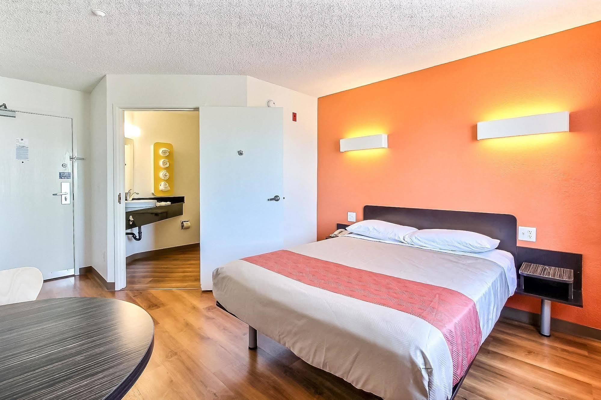 Motel 6-Gilroy, Ca Dış mekan fotoğraf